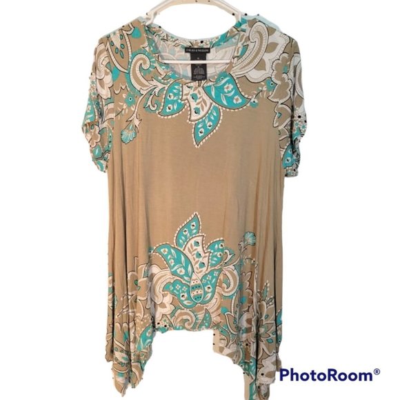 Chelsea & Theodore Tops - Chelsea & Theodore Tunic in XL